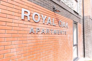 The Royal Oak Apartments Breck Road